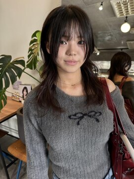 ナループロア ルームー(Nalu pu loa ROOMOO) レイヤーカット/ハッシュカット/ハイレイヤーカット