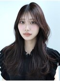 コテ巻きパーマ流し前髪大人ヘアモテ髪オフィスヘア