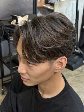 ルーメン 岐阜(ROOO MEN) ニュアンスパーマ2ブロ刈り上げセンターパート