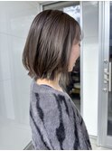 レイヤーカット×オリーブカラー