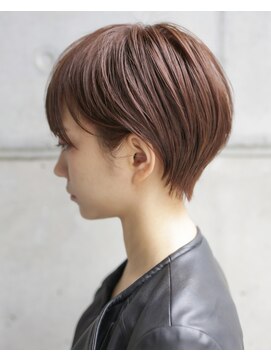 カライングドゥ(ing deux) 大人可愛い20代30代40代黒髪前下がりショートボブ丸みショート◎