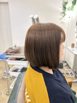 ビィーワンイースト(Be 1 EAST) ボブカット