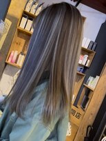 ヘアーデザイン ディードット ウル(D. ulu)&nbsp;【渡辺秀斗】コントラストハイライト