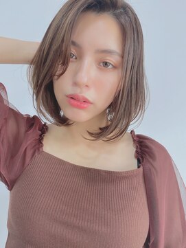 ルービック 難波(Rubik's) 小顔に見えるナチュラルツヤボブ