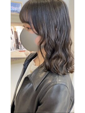 アピッシュ アオヤマ(apish AOYAMA) コテ巻き風デジタルパーマ