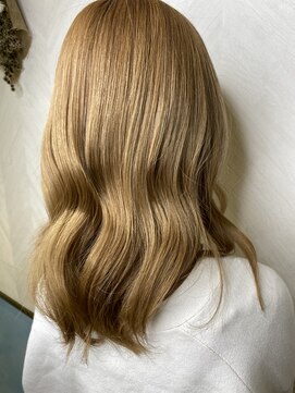 ロンド ストラーダ 心斎橋(Lond strada) シルキーベージュ×グレージュカラー【髪質改善/縮毛矯正】