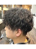 メンズカット黒髪ツイストスパイラルパーマ20代30代40代