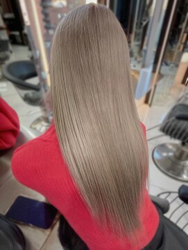 ラピス 渋谷本店(Lapis) グレージュ/レイヤーカット/髪質改善/エクステ/バイカルテ