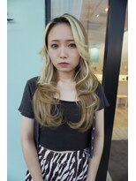 ウル(uLu.)&nbsp;韓国ヘア/レイヤースタイル/レイヤーカット/グレージュ/20代人気