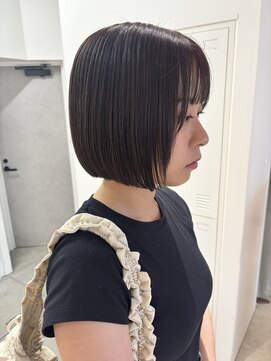 ケーツー 谷町(K-two) スっと収まる切りっぱなしボブ