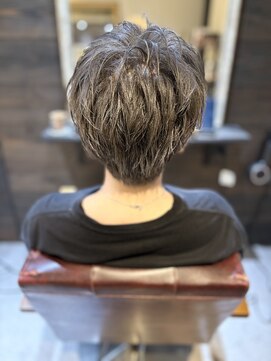 ロウ トウキョウ 八王子店(RAW TOKYO) ブリーチで作る暗めグレー