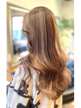 ココモ(cocomo) ハイライトデザインカラーロング♪