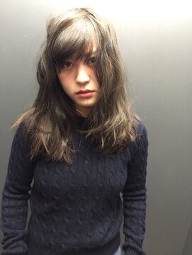 ジュリー(JURY) ザクッとカットした後にクセ毛風パーマネント