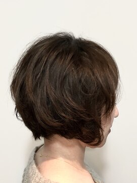 モンスティル(MON STYLE) グラデーションボブパーマ