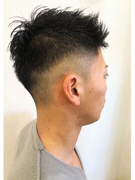 ディ グラント(D GRANT) BARBER刈り!ジェットモヒカン風スタイル☆