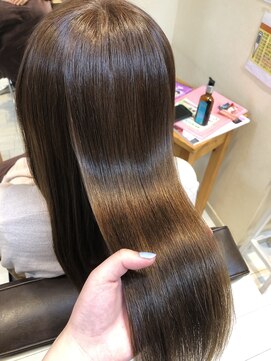 美容室 パルス 静岡鷹匠店(PALS) プラチナカラーで艶々に☆