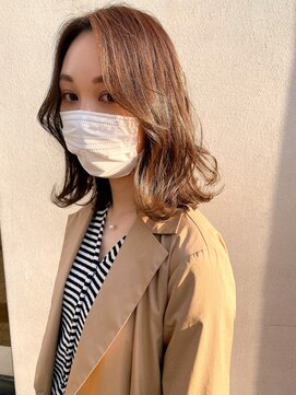 インビテーション(invitation) ヨシンモリ×ベージュカラー