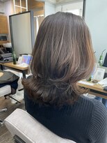 ヘアアンドメイク スタジオ ミムロ(HAIR&MAKE STUDIO MIMURO) プチウルフのミディアムレイヤー