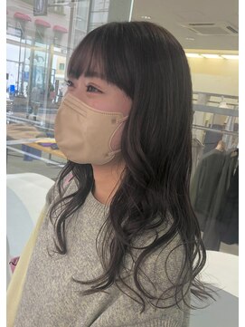 ノイ(neu) 新社会人におすすめ! 透けると綺麗なバレない暗髪!【静岡】