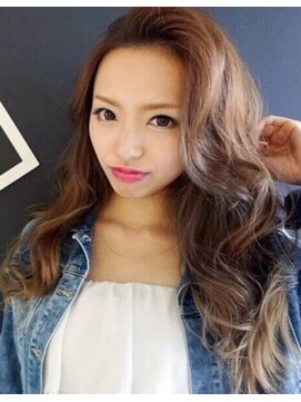 サファイア(SAPPHIRE) ☆☆☆今宵の夜もブルージュ☆☆☆