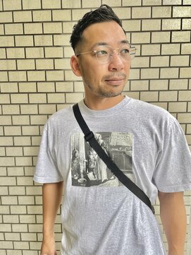 ヘアーアイスカルテット(HAIR ICI QUARTET) 20代30代40代ツーブロックシークレットパーマビジネスカジュアル