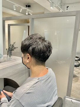 オナー(honor) 爽やかメンズ☆無造作ツーブロックマッシュナチュラル黒髪