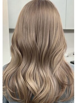 バビロン ゴート(Babylon GOAT) ベージュ系カラー