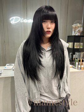 ディセンシー(Dicency) Dicency(マオ)ロングレイヤーカット×ブルーブラック