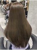 ツヤ髪シアーベージュ×レイヤーカット 髪質改善トリートメント