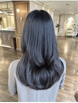 ザック ヴィ(ZACC vie) レイヤーカット/セミロング/艶カラー/学割U24