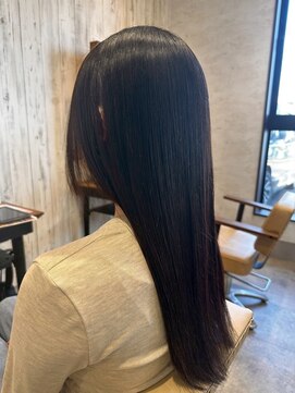 エヌアンドエー 杉戸高野台店(N&A) 艶感溢れる顔周りカットで垢抜けロング/ストレート/髪質改善