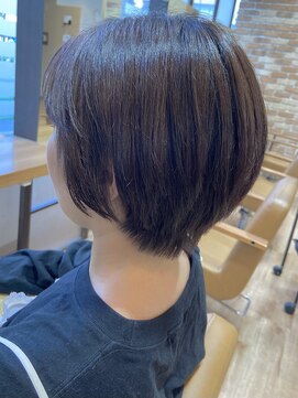 ヴィサージュクルー(VISAGE crew) コンパクトなショートデザイン！