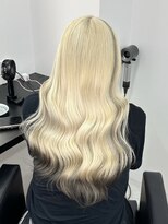 エゴ 池袋(EGO) エンドカラー ブロンド×ブラック 髪質改善 ホワイトブロンド