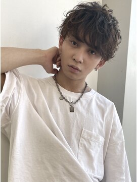 エンド 大阪梅田(&) 無造作マッシュ