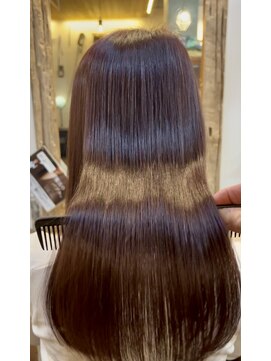 クオリア(QUALIA) 髪質改善プレミアムカラーで叶うパープルブラウン/柏