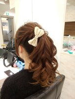 ヘアセットサロン ラシク(LaCQ) 高めポニーテール