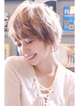 エイチ(H eitf) 【H原宿】ことりベージュ マニッシュショート　毛先パーマ