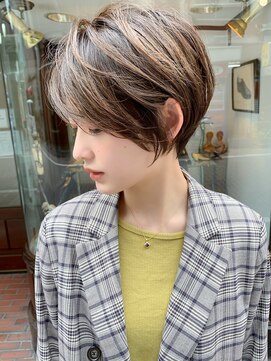 アヴァロン(AVALON) 絶壁解消・ひし形・くびれ・大人ショートボブ・30代40代【猪狩】