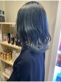 グラデーション×ブルーヘアー