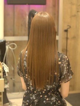 ジョナ(Jona) 梅雨に負けない大人艶髪・柔らか縮毛矯正ストレートロング