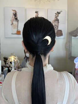 マカロンコワフュールドウシワカマル(macaron coiffure de ushiwakamaru) パーティーアレンジ