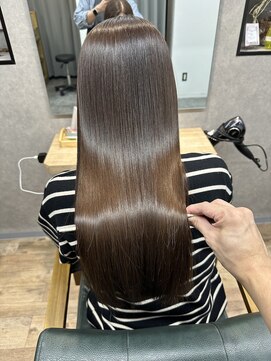 リベストバイジェービー 稲毛(li best. byjb) ホワイトグレージュ/チェリーブラウン/ミニウルフ[稲毛/稲毛駅]