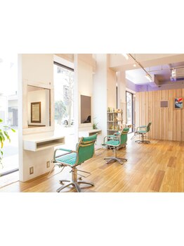 髪の悩みやなりたい姿を気軽に相談できる♪一人一人に合わせた丁寧なカウンセリングが定評です◎