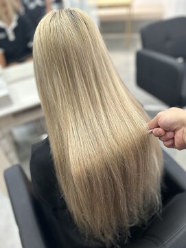 ベルグローアルファ(BELLE GROW ALPHA) ハイトーンミルクティーベージュ