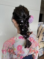 ビーワールド(B WORLD)&nbsp;卒業式/ふんわり編みおろしヘア