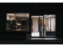ハーフェン(HAfeN)の雰囲気（開放感のある路面店）