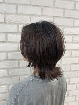 アッシュ 稲田堤店(Ash) ミディアムウルフ×外ハネ