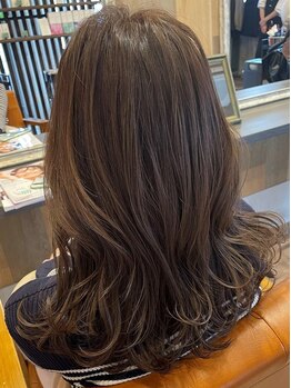イスト(hair salon ist)の写真/【横手中央通り沿い】大人女子からの支持多数◎癒し空間が魅力の《hair salon ist》で、"なりたい"が叶う♪