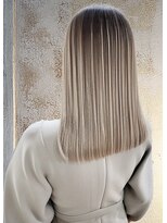 エノア 青山(ENORE)&nbsp;ブリーチ/ダブルカラー/グラデーションカラー/インナーカラー