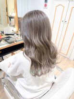 ネオリーブ チロル 横浜西口店(Neolive CiroL.)&nbsp;小顔/ダブルカラー/オリーブグレー/艶髪【横浜】k